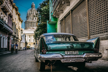 Canvas Art Print Havana Street Photography subject by Pictufy Fine Art Print quality